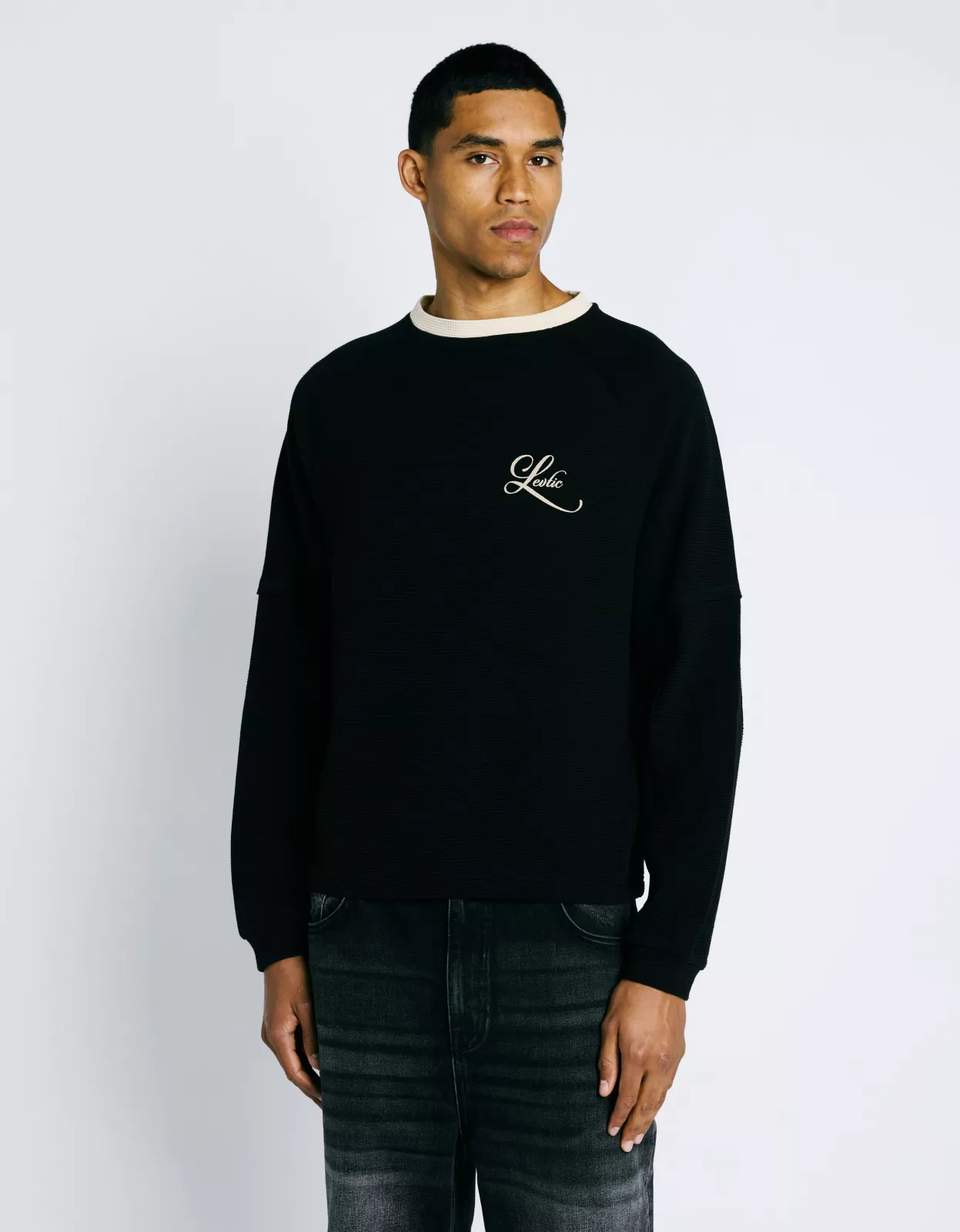 Waffle Longsleeve - Black/Cream