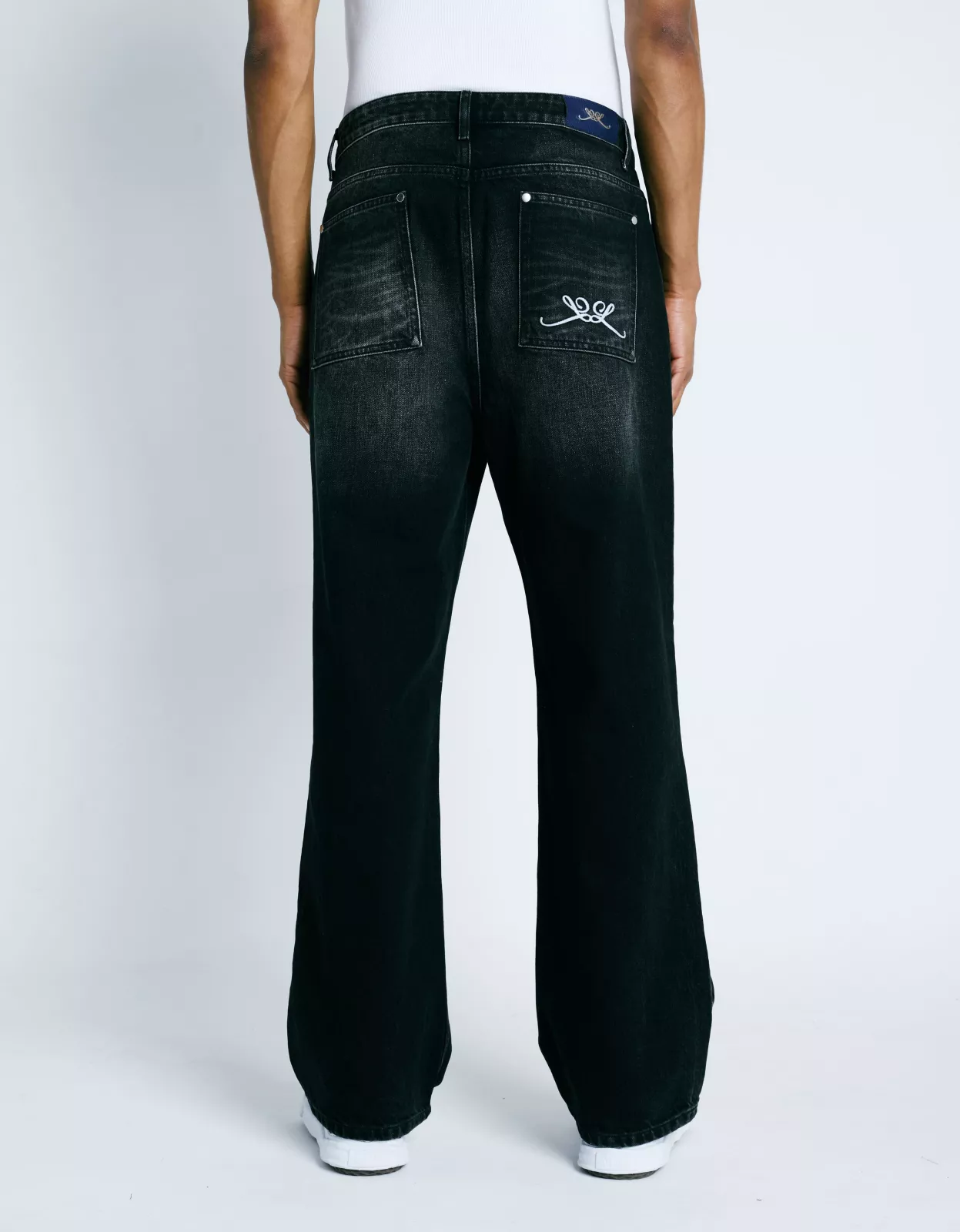 Initial Stitched Jeans - Washed Black